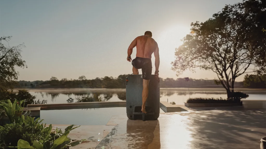 ideal cold plunge temperature